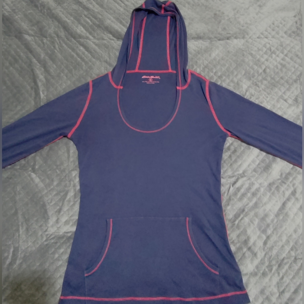 Eddie Bauer hooded top